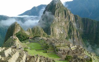 800px Peru Machu Picchu Sunrise 2